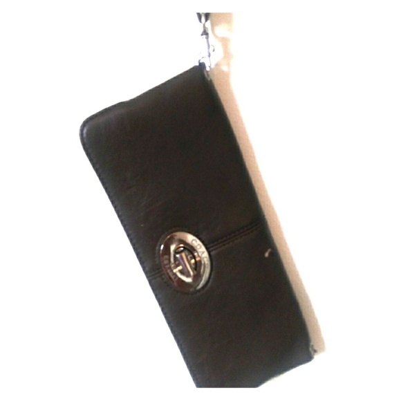 Coach clutch purse - Picture 1 of 5